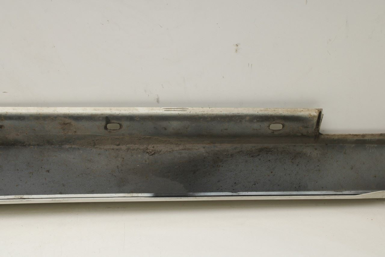2010-2016 Mercedes-Benz E350 Sport 4MATIC Right Side Rocker Panel Molding *ReaD* - Alshned Auto Parts