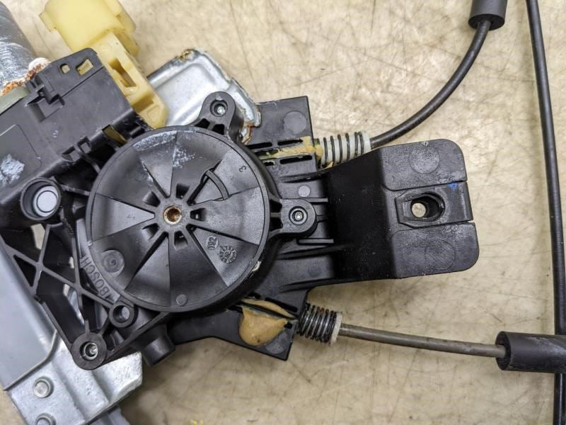2015-20 Ford F150 Super Crew Cab Front Left Side Door Window Regulator w/ Motor18