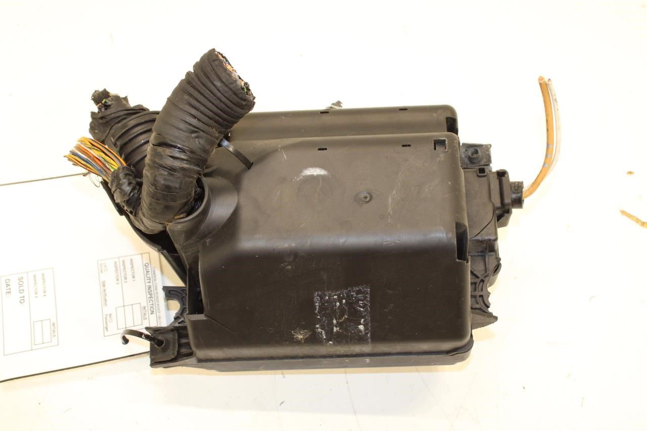 2015-22 RAM Promaster City Engine Fuse Relay Distribution Box 68261895AA *ReaD* - Alshned Auto Parts