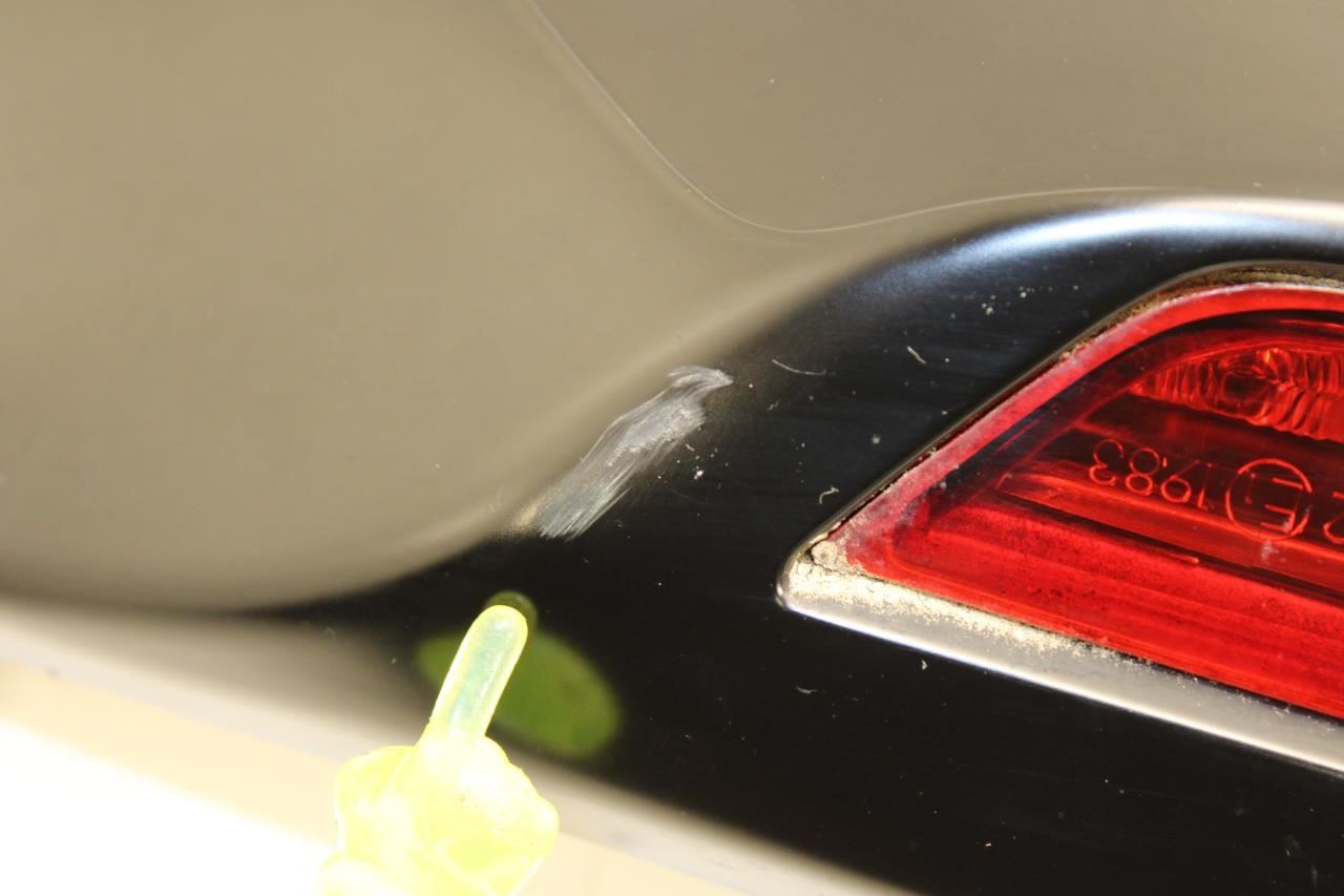 2012-18 Porsche Cayenne Rear Liftgate Spoiler Wing w/ Brake Light 7P5-827-934-E - Alshned Auto Parts