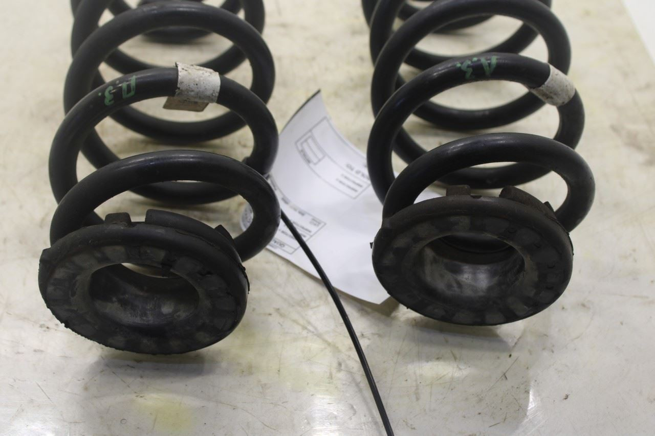 17-22 Alfa Romeo Giulia Ti AWD Rear Right and LH Side Suspension Coil Spring Set - Alshned Auto Parts