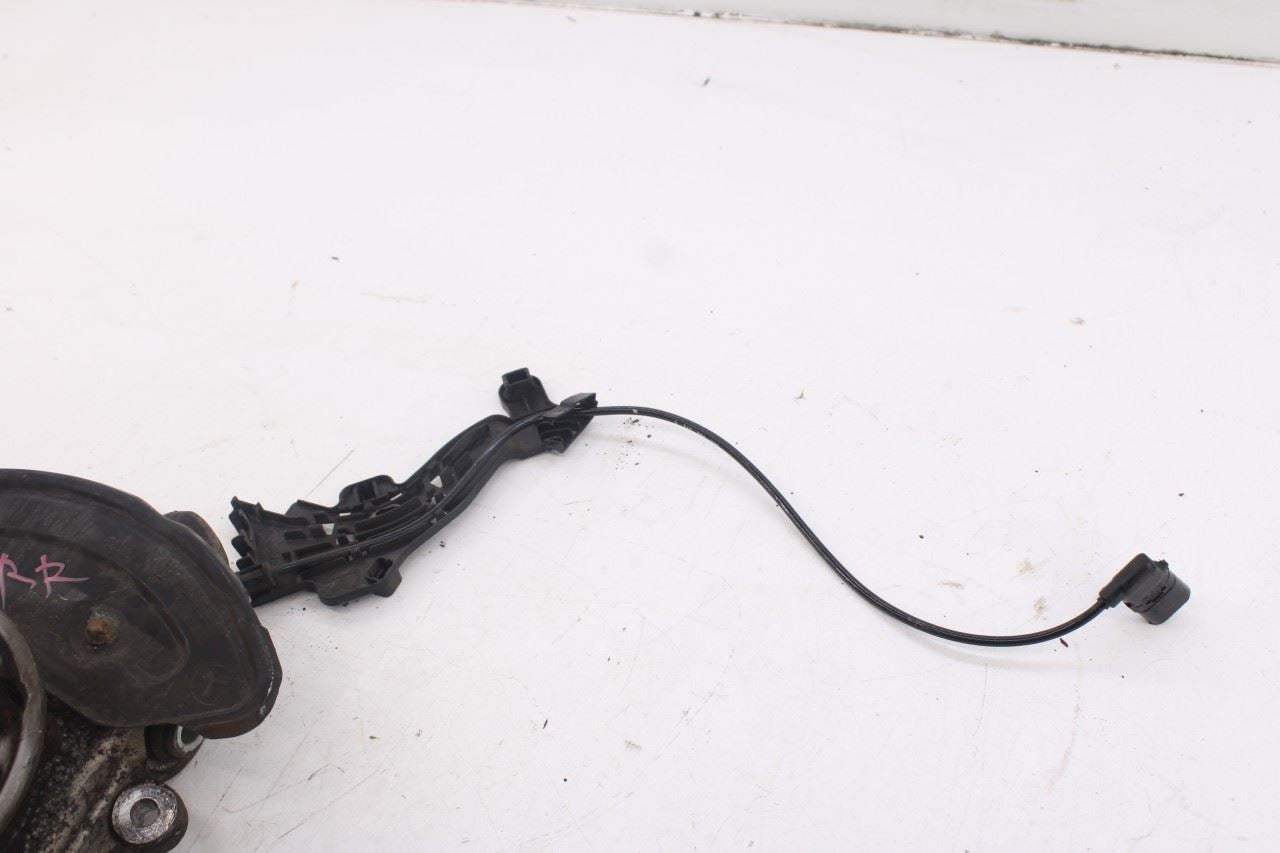 2015-2023 Mercedes-Benz C300 4Matic Rear Right Side Side Spindle Knuckle Hub5