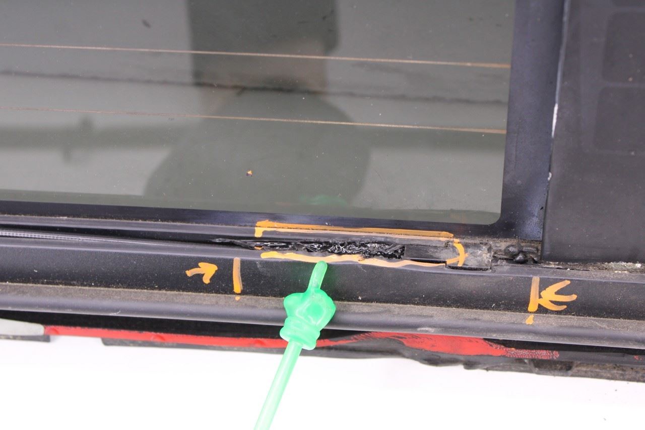 13-18 Ram 1500 Crew Cab Laramie Rear Window Power Sliding Backlite Glass *ReaD* - Alshned Auto Parts