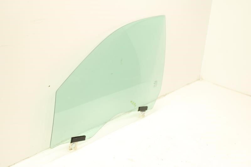 2018-2021 Jeep Cherokee Front Left Driver Side Door Window Glass 68104585AC OEM - Alshned Auto Parts