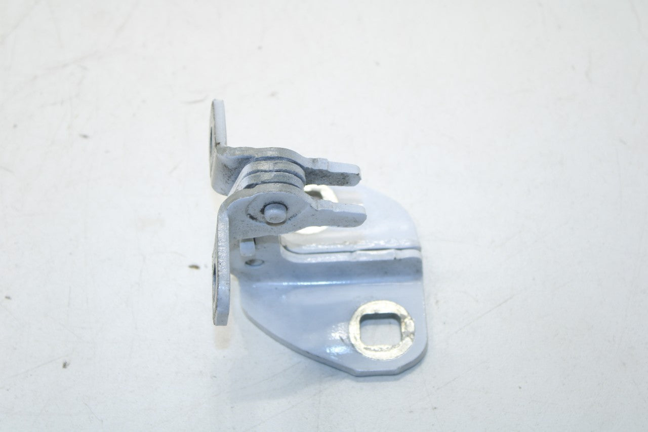 2019-24 Chevrolet Blazer 2LT Rear Left Door Hinge Upper and Lower Pair 20986575 - Alshned Auto Parts