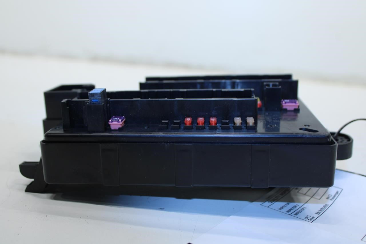2018-2019 GMC Acadia SLT-1 3.6L Cabin Fuse Relay Junction Block Box 84270913 OEM - Alshned Auto Parts