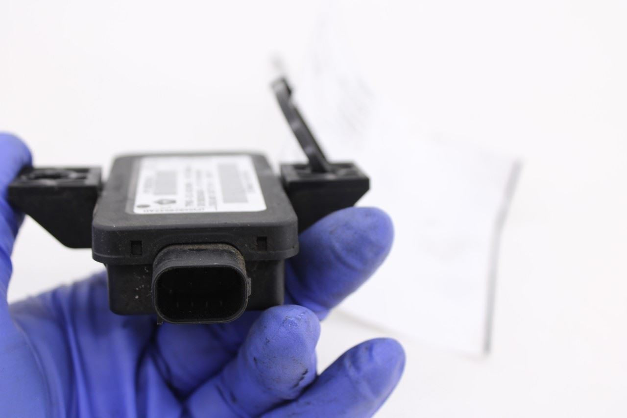 2014 Jeep Grand Cherokee Limited Tire Pressure Monitoring System Control Module 8