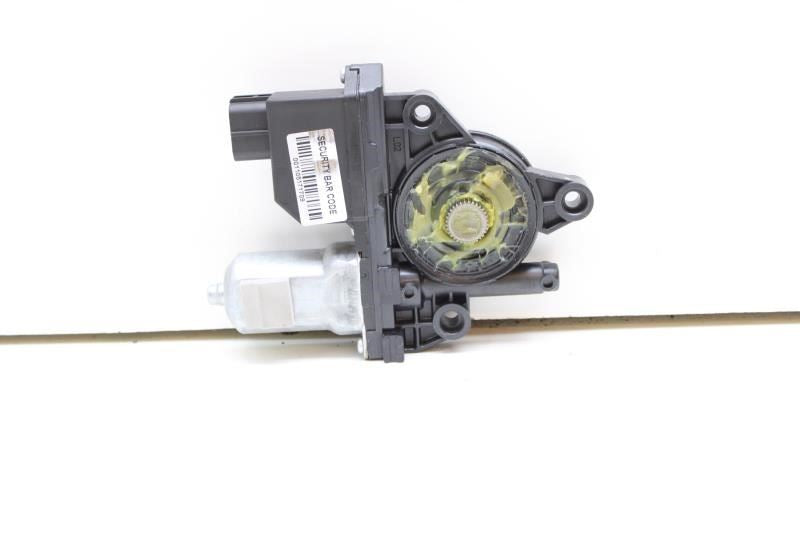 2014-2019 Kia Soul Front Right Passenger Power Window Motor 82460-B2010 OEM - Alshned Auto Parts