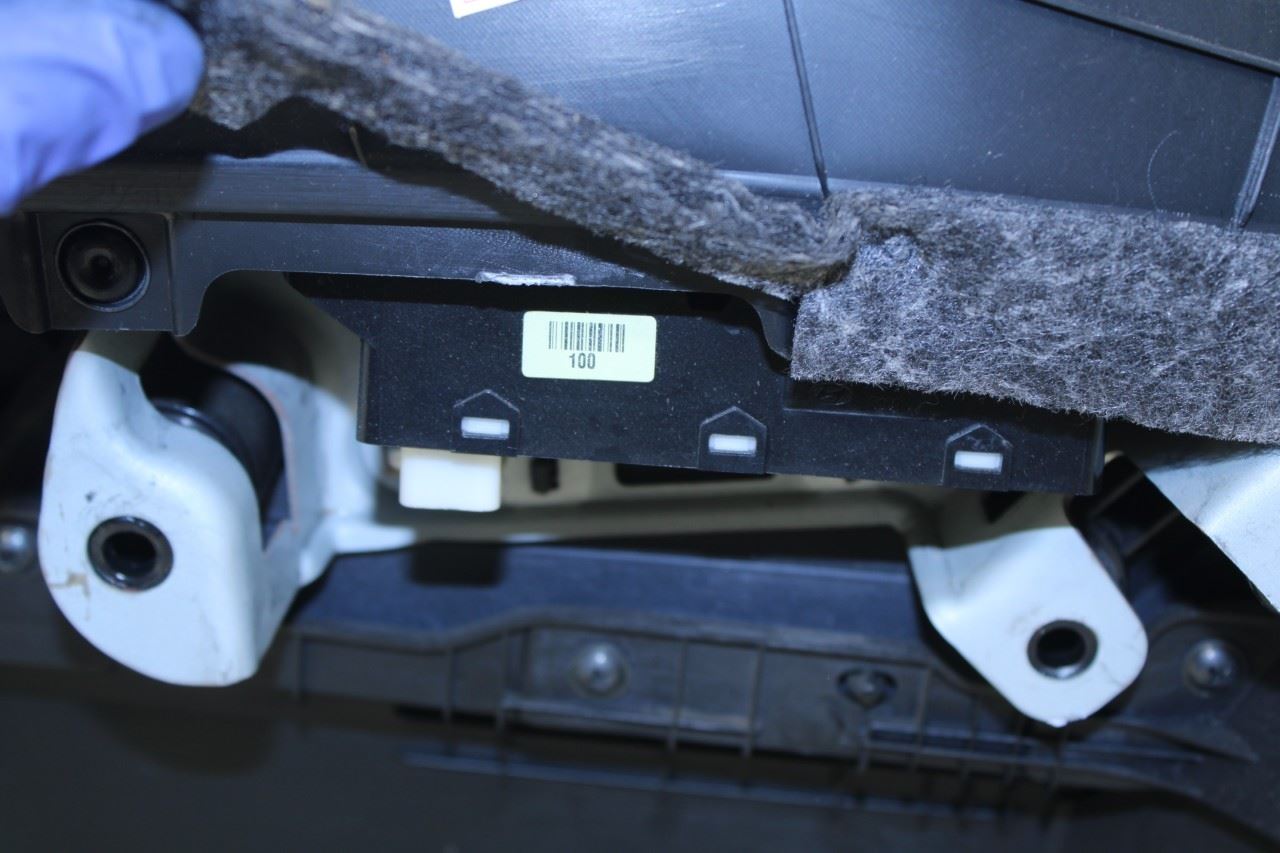 2011-2017 Hyundai Veloster Base Front Right Side Door Trim Panel 82360-2V000 OEM - Alshned Auto Parts