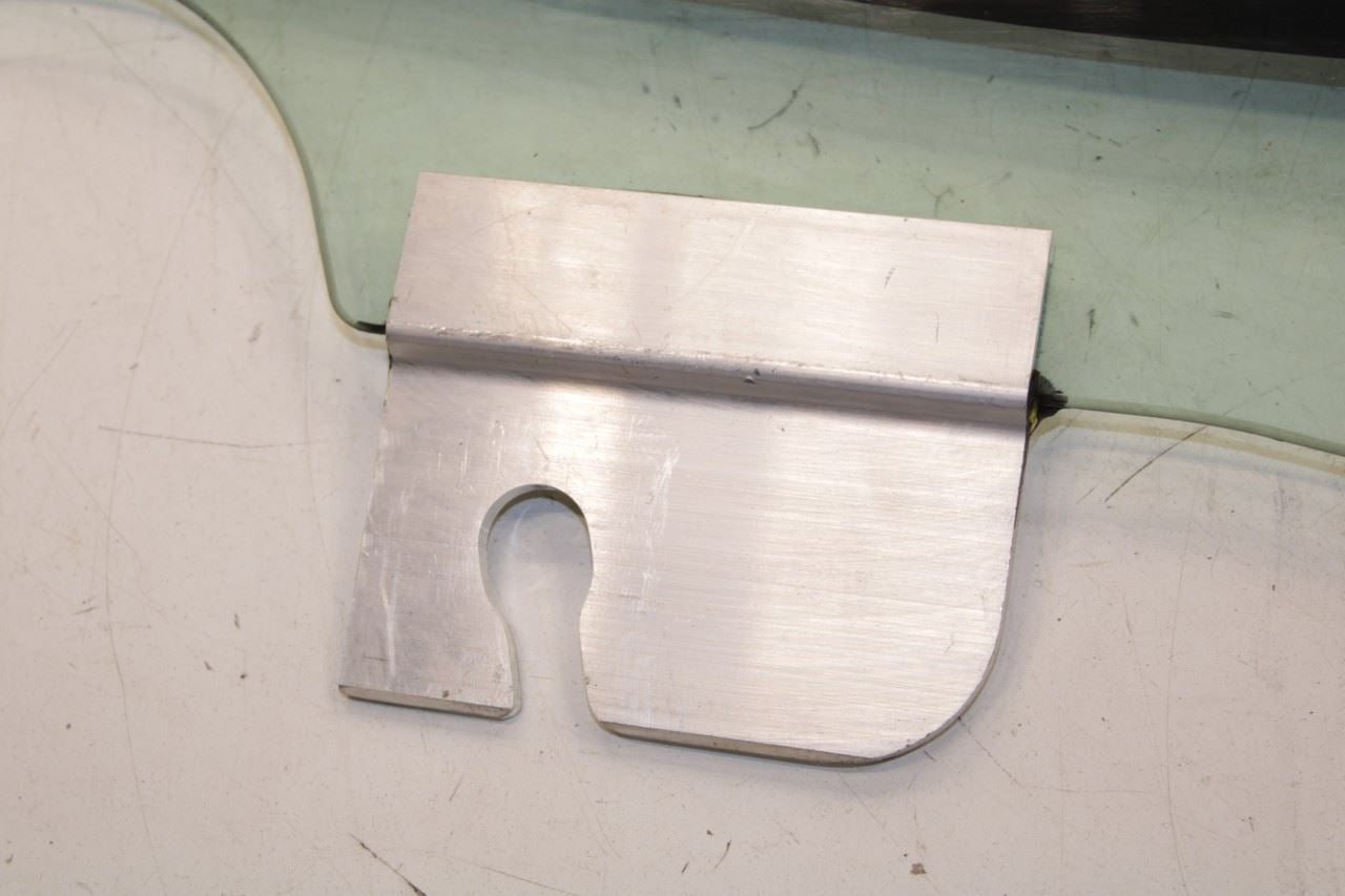 2014-2021 Maserati Ghibli S Q4 Rear Right Side Door Window Glass 670038121 OEM - Alshned Auto Parts