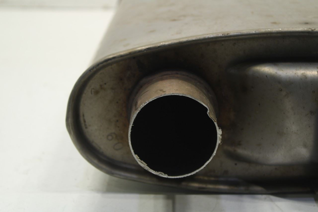 2019-2020 Kia Sorento LX 3.3L FWD Exhaust System Center Muffler 28650-C6110 OEM - Alshned Auto Parts