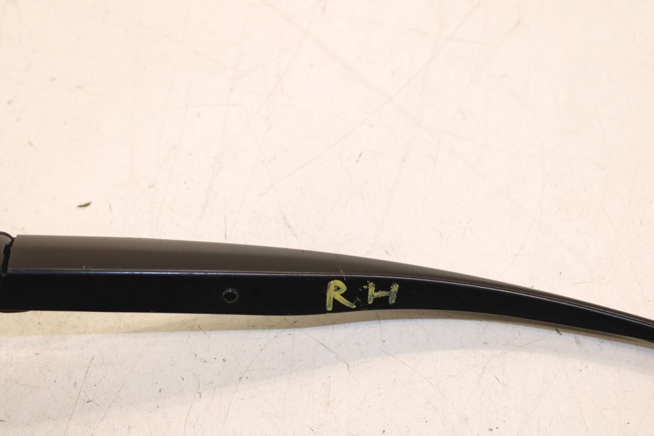 07-11 Toyota Camry LE Front LH and RH Side Windshield Wiper Arms Set 85221-06050 - Alshned Auto Parts