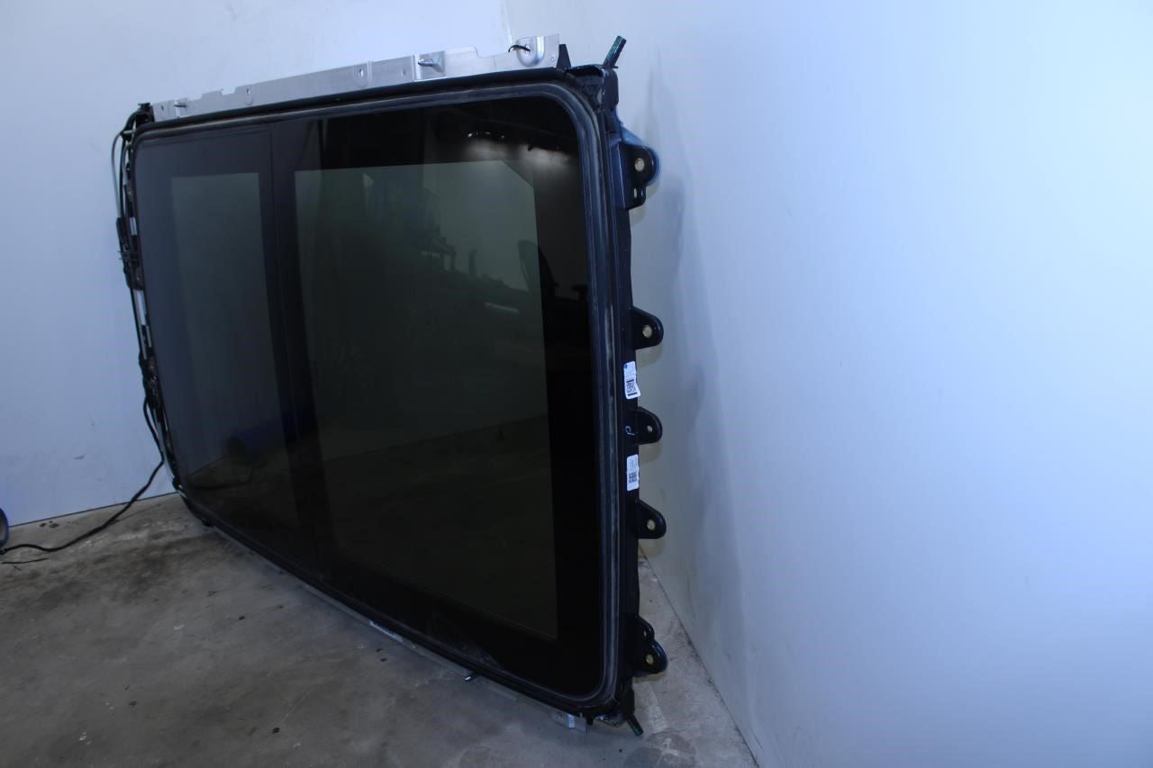 2018-2024 GMC Terrain Denali Roof Panoramic Sunroof Assembly 84637398 OEM - Alshned Auto Parts
