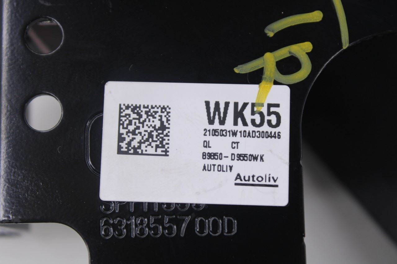 2016-22 Kia Sportage Nightfall 2.4L FWD Rear Center 2nd Row Seat Belt Retractor7
