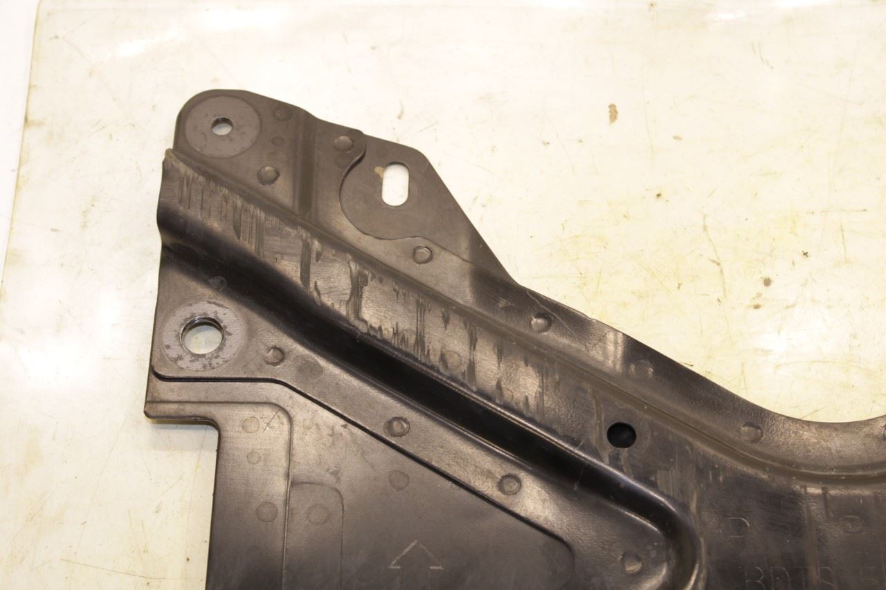 2021-25 Mazda CX30 S 2.5L AWD Center Lower Floor Pan Insulator Heat Shield Cover - Alshned Auto Parts