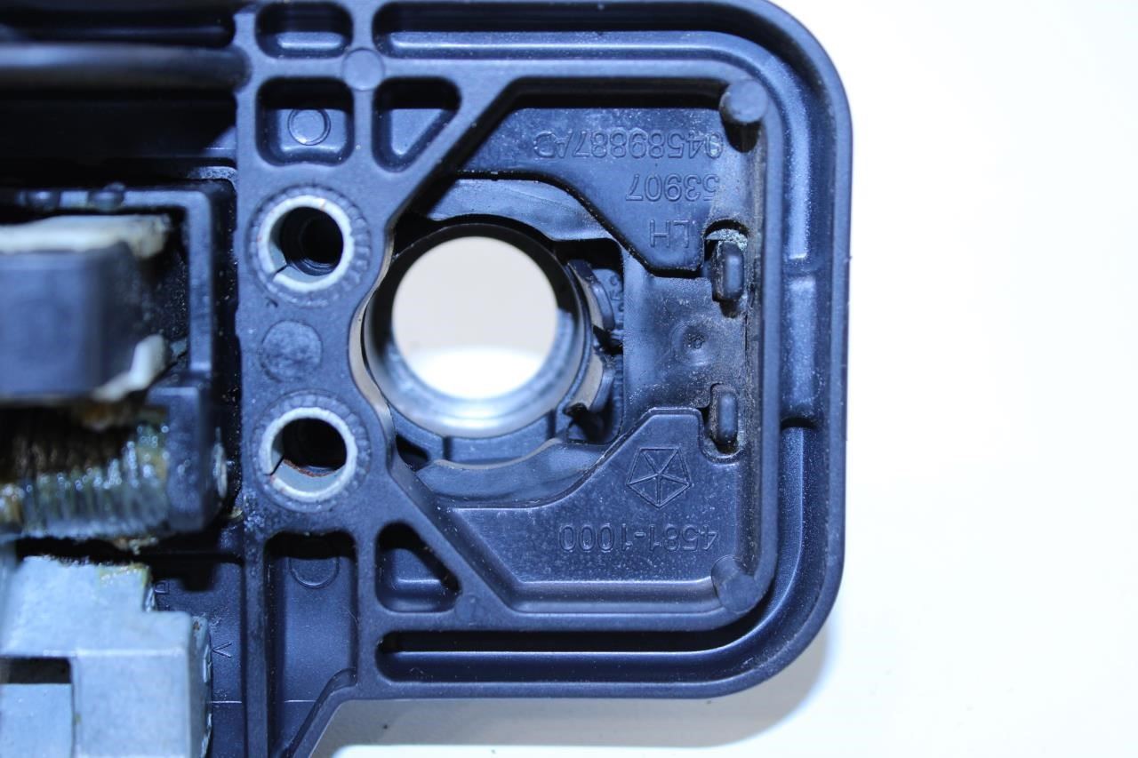 11-21 Jeep Grand Cherokee Limited Front Left Door Exterior Handle 4589881AH OEM - Alshned Auto Parts