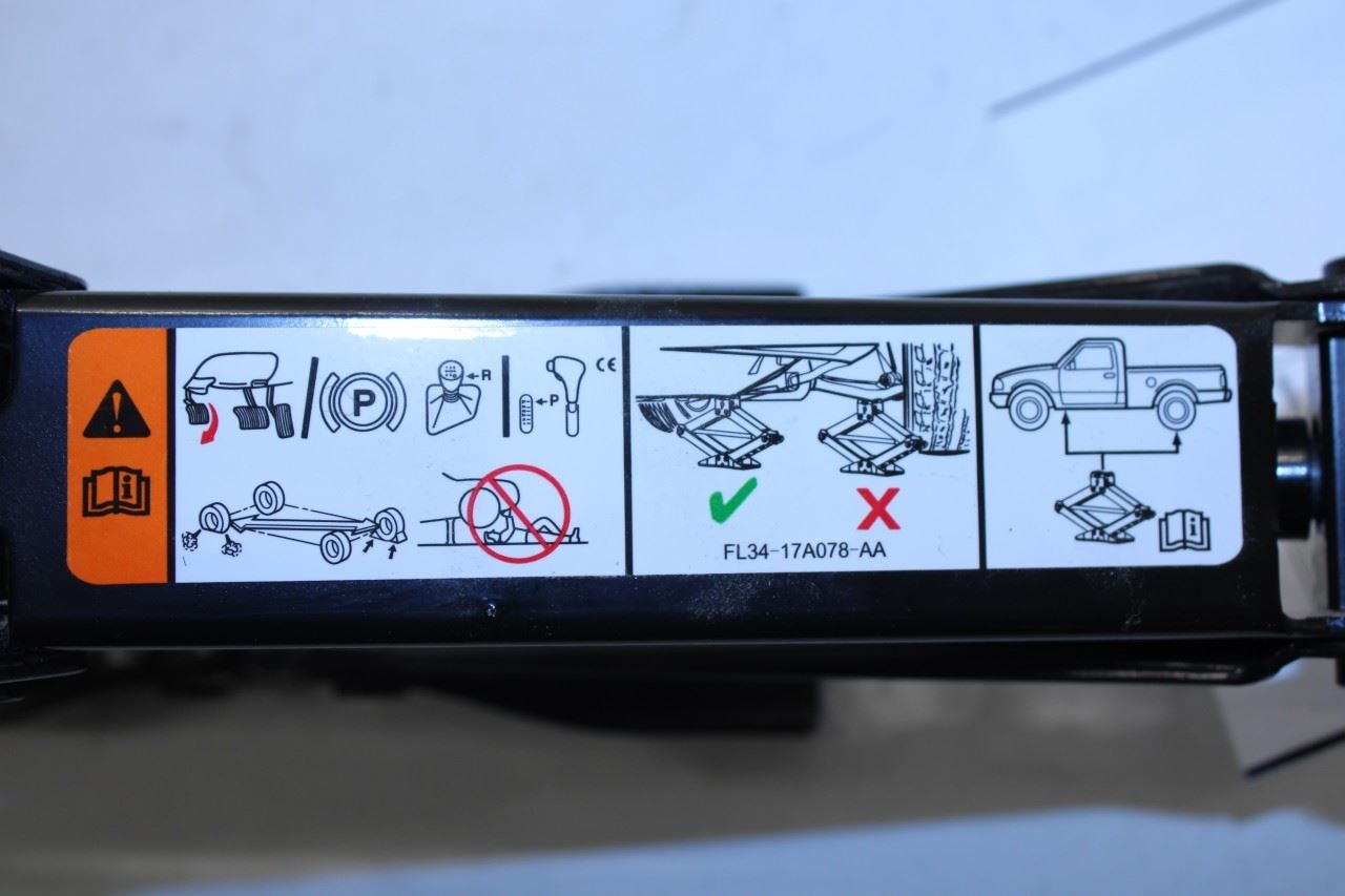 2015-2020 Ford F150 XL Super Cab 2.7L 4WD Lift Jack and Tool Kit w/ Tools Cover - Alshned Auto Parts