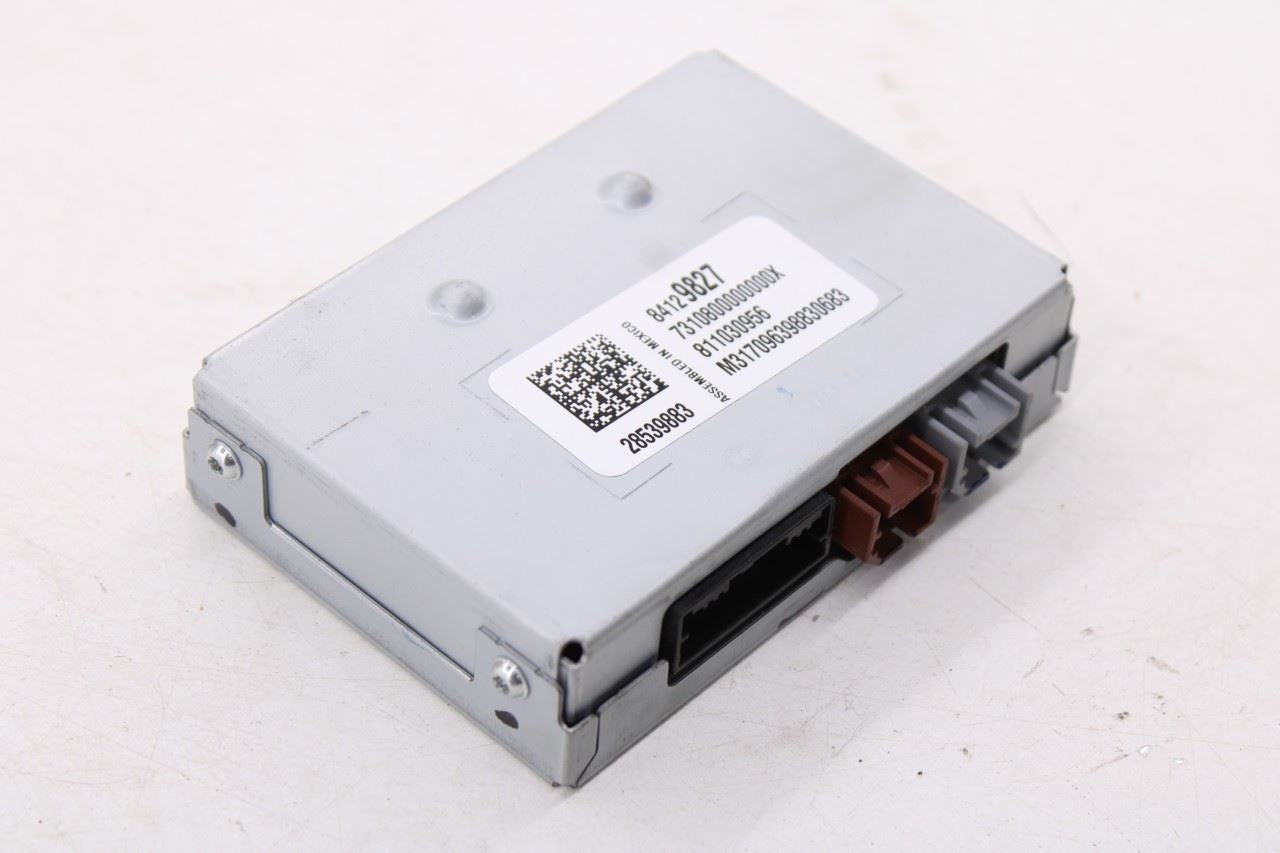 2017-2018 Chevrolet Equinox LT HMI Bypass Interface Computer Control Module OEM2