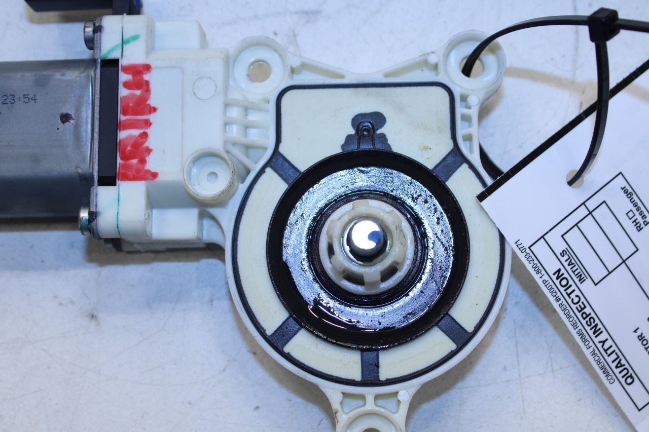 11-2018 RAM 1500 Crew Cab Laramie Rear Right Door Power Window Motor 68045134AB - Alshned Auto Parts