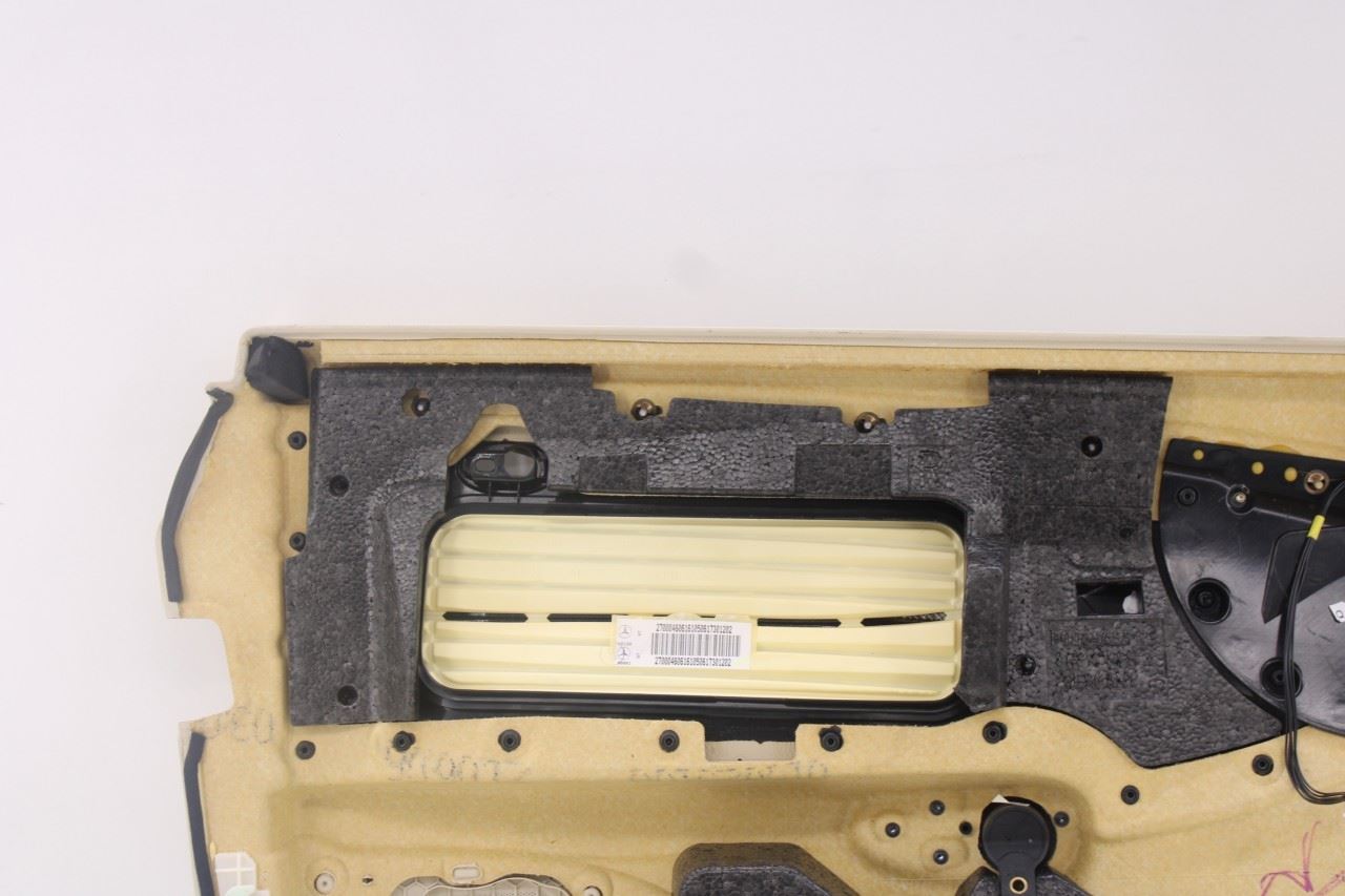 2006-09 Mercedes-Benz CLK 350 Coupe Front Right Side Door Trim Panel 209720207211