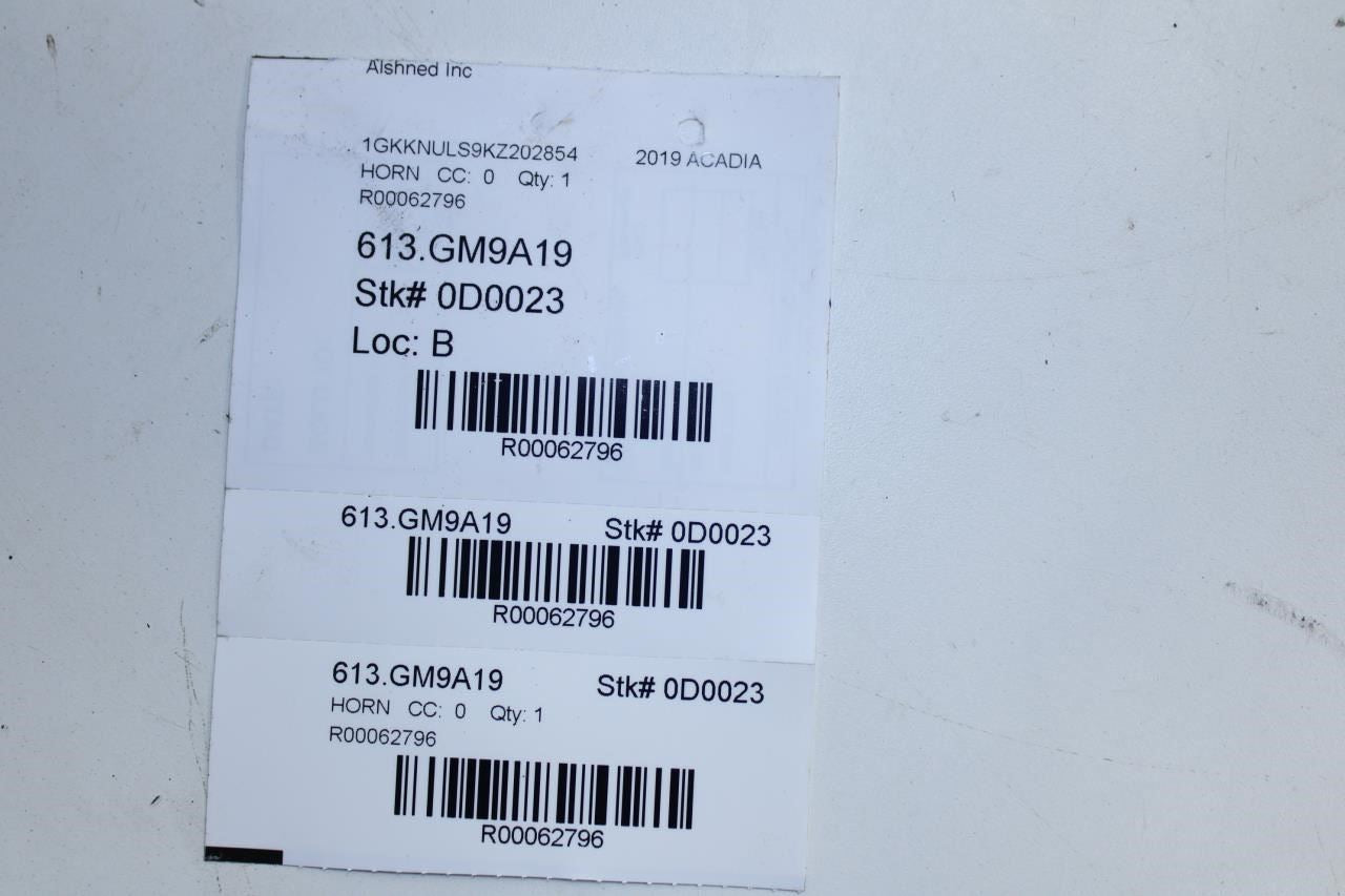 2017-2019 GMC Acadia SLT-1 High and Low Note Horn w/ Bracket 23290937 OEM - Alshned Auto Parts