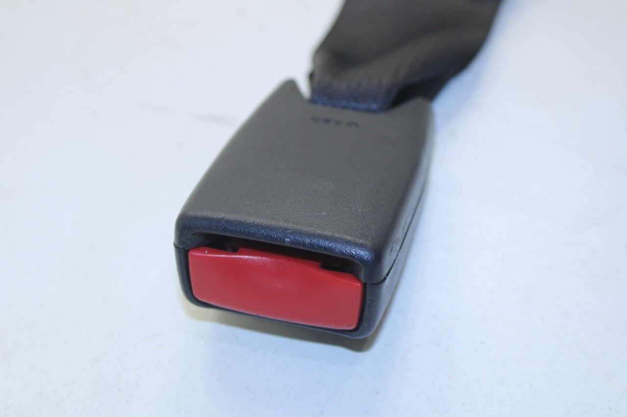 2014 Dodge Challenger SXT Rear Center 2nd Row Seat Belt Retractor w/ Belt Buckle - Alshned Auto Parts