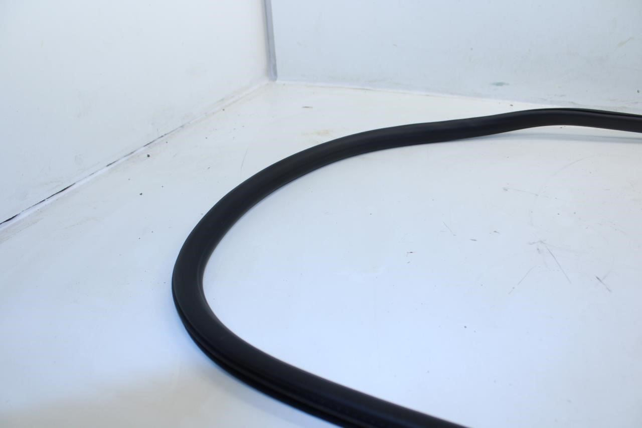 2018-2024 GMC Terrain Denali Rear Right Side Door Weatherstrip On Body 84360723 - Alshned Auto Parts