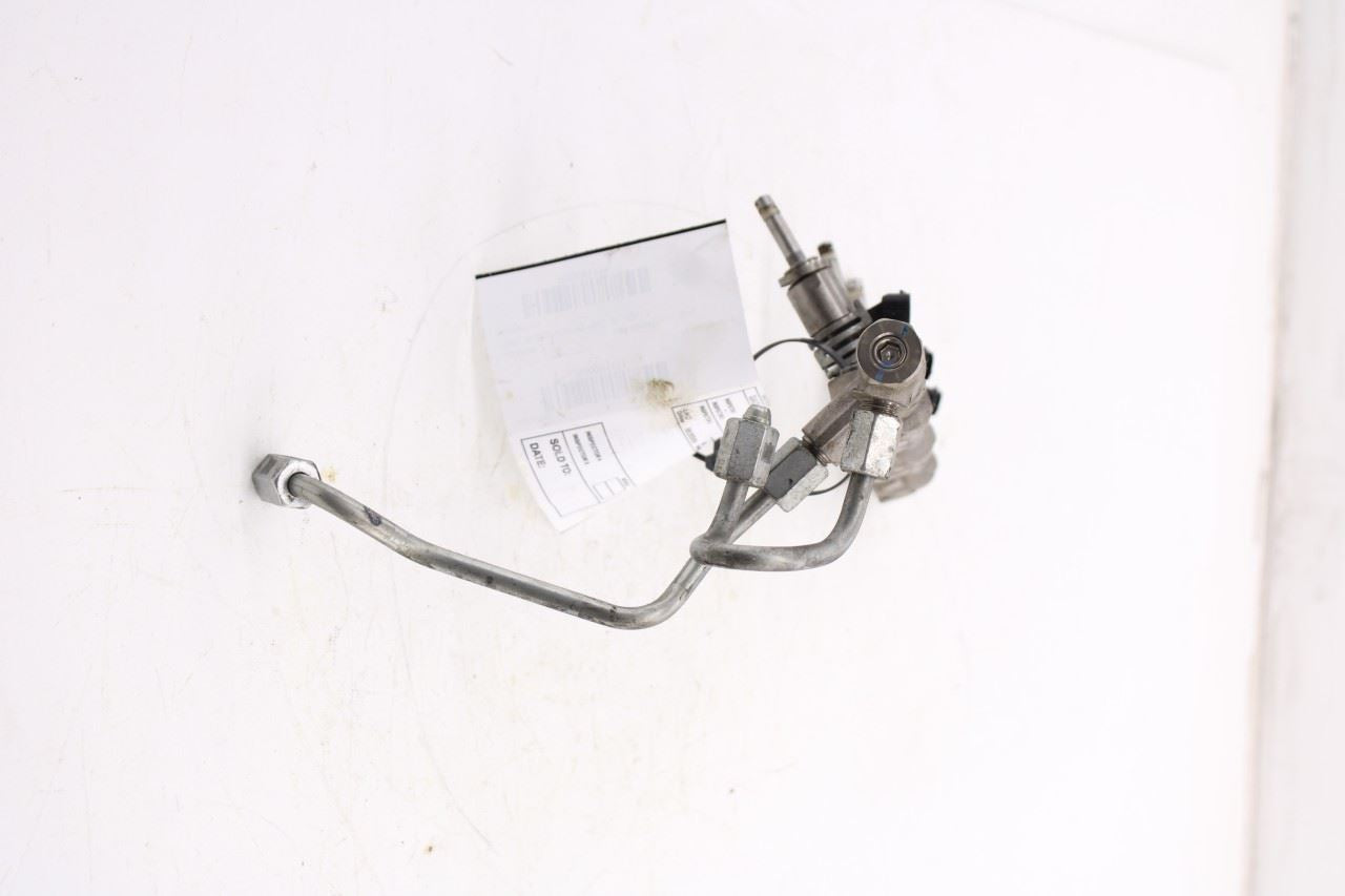 2015-2023 Toyota Tacoma SR5 Double Cab 3.5L Right Side Lower Fuel Delivery Rail8