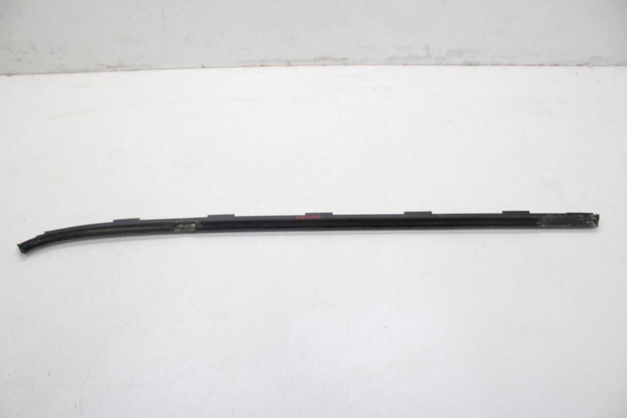 17-20 Alfa Romeo Giulia Ti RR RH Upper Door Window Weatherstrip w/ Belt Molding - Alshned Auto Parts