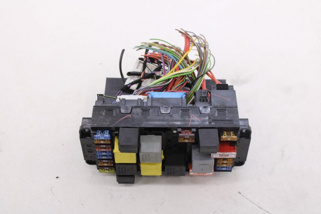 06-09 Mercedes-Benz CLK 350 3.5L RWD Front SAM Module Fuse Relay Junction Block0