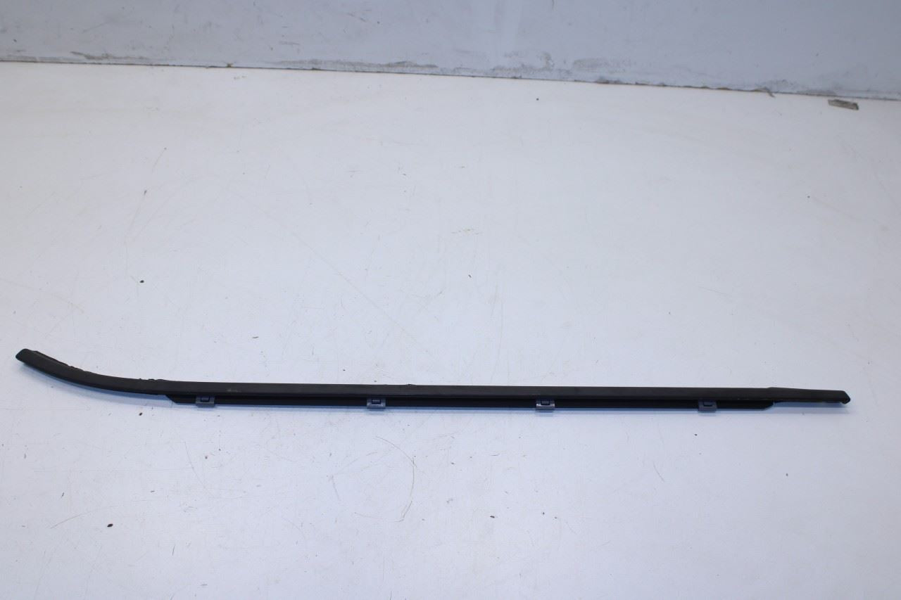 20-25 Kia Soul LX Rear Right Door Run Guide Channel w/ Belt Molding Weatherstrip - Alshned Auto Parts