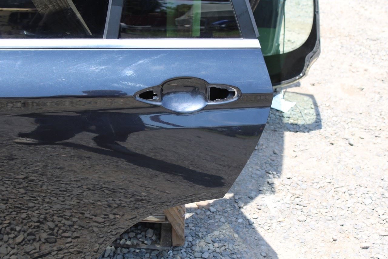 2014-2018 BMW X5 xDrive35i Rear Left Door Shell Panel w/ Glasses 41517386739 OEM - Alshned Auto Parts