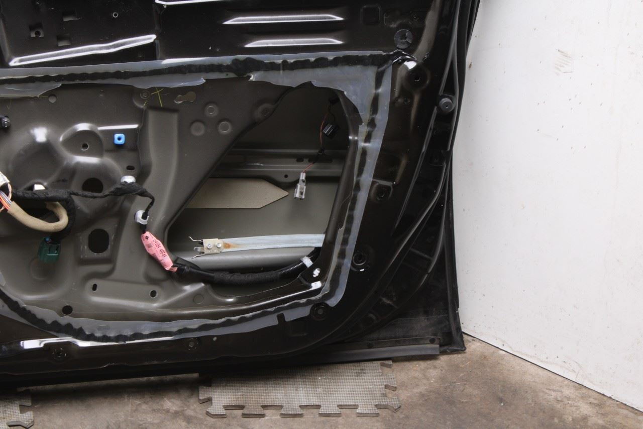 2013-2019 Nissan Sentra SL Front Right Side Door Shell Panel H0100-4AFMB OEM - Alshned Auto Parts