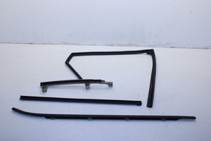 20-25 Kia Soul LX Rear Right Door Run Guide Channel w/ Belt Molding Weatherstrip
