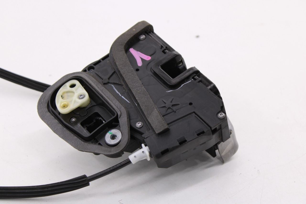 2018-24 Chevrolet Equinox LT Front Right Passenger Side Door Lock Latch Actuator12