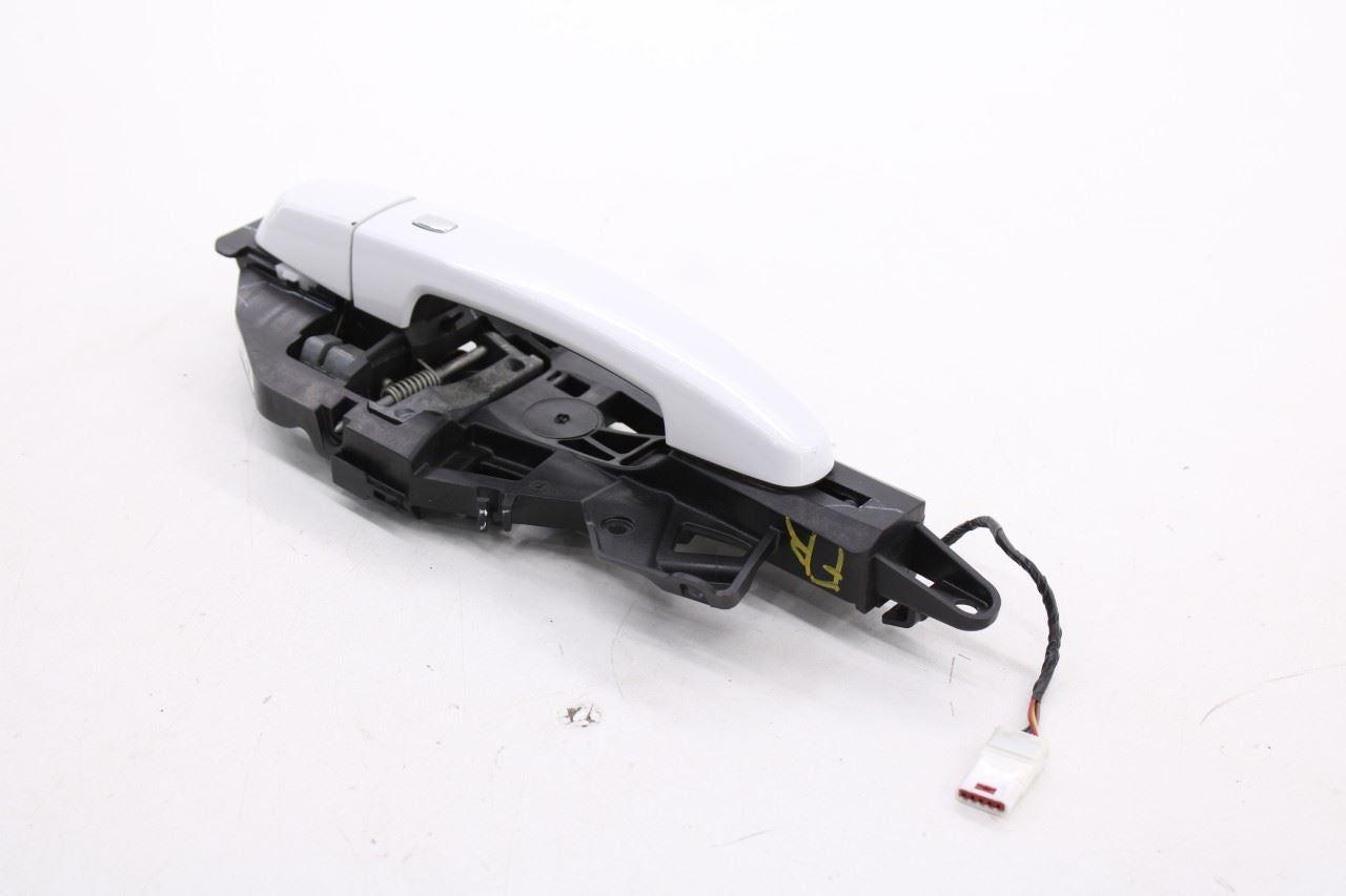 18-24 Chevrolet Equinox LT 1.5L Front Passenger Right Side Door Exterior Handle - Alshned Auto Parts