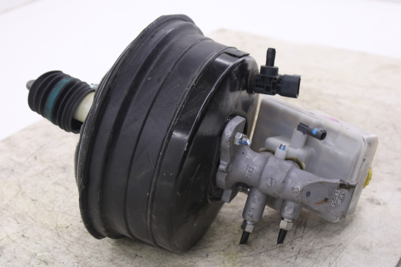 2014-15 Dodge Durango SXT 3.6L Power Brake Booster w/ Master Cylinder 68190182AG6