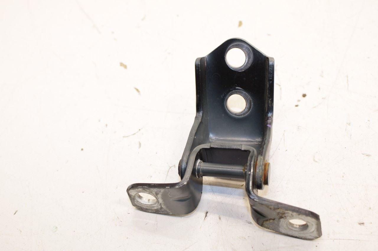 24-25 Mazda CX-30 2.5 S Front Right Door Hinge Upper and Lower Pair BHAA-58-210 - Alshned Auto Parts