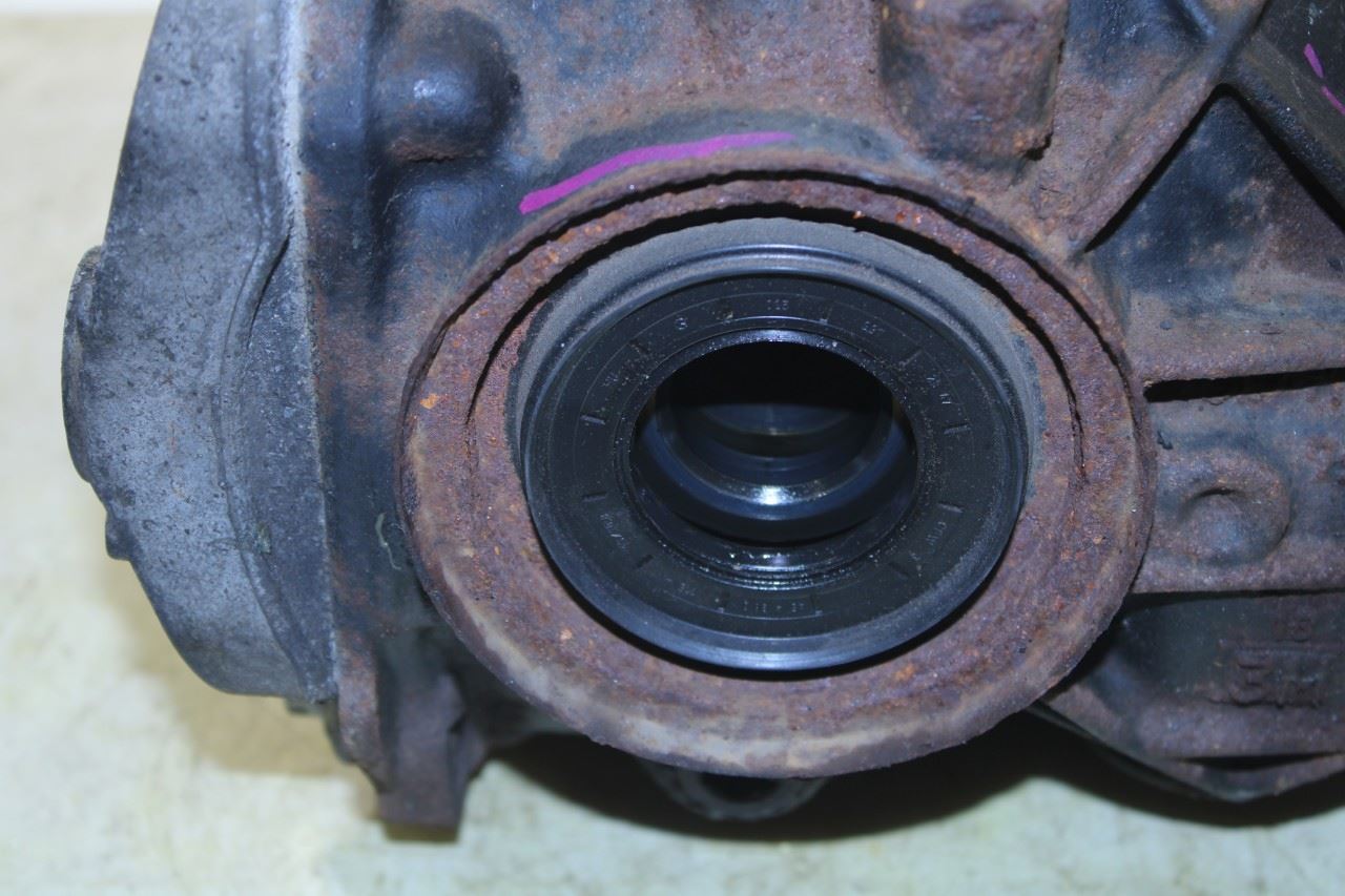 2012-14 Dodge Challenger SXT 3.6L RWD Axle Rear Differential Carrier 2.65 ratio - Alshned Auto Parts