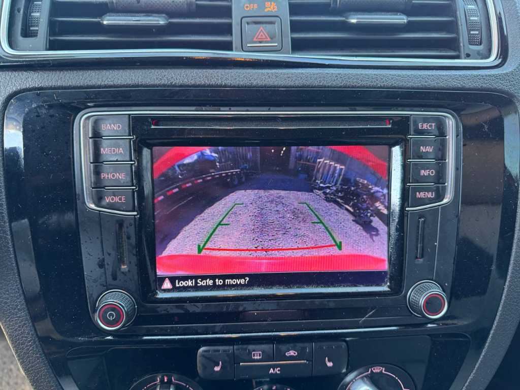 2016 Volkswagen Jetta Sport Radio Navigation Receiver w/ Display 5C0-035-684 - Alshned Auto Parts