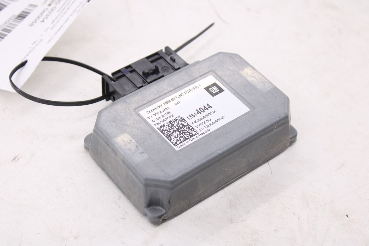 2018-2024 Chevrolet Equinox LT Power Supply Voltage Inverter Converter Module 2