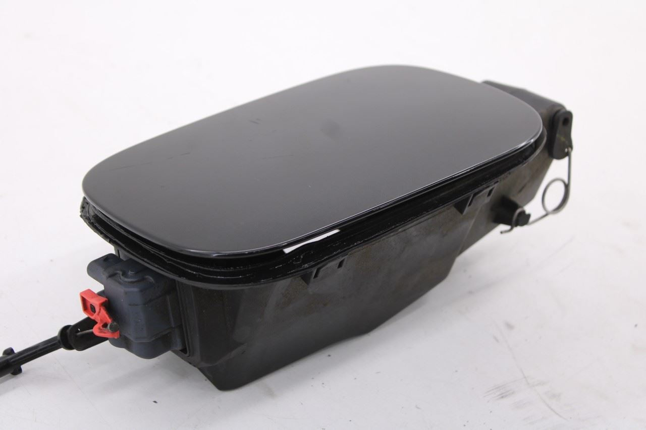 2014-2020 Dodge Durango SXT Fuel Tank Filler Housing Door Lid Cover 5MG24TZZAA - Alshned Auto Parts