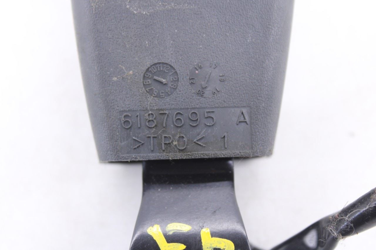 11-25 Mitsubishi Outlander Sport SE Front Passenger Right Side Seat Belt Buckle3
