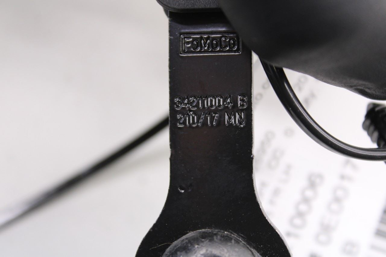 2017-2020 Lincoln MKZ Reserve 2.0L AWD Front Driver Left Side Seat Belt Buckle - Alshned Auto Parts