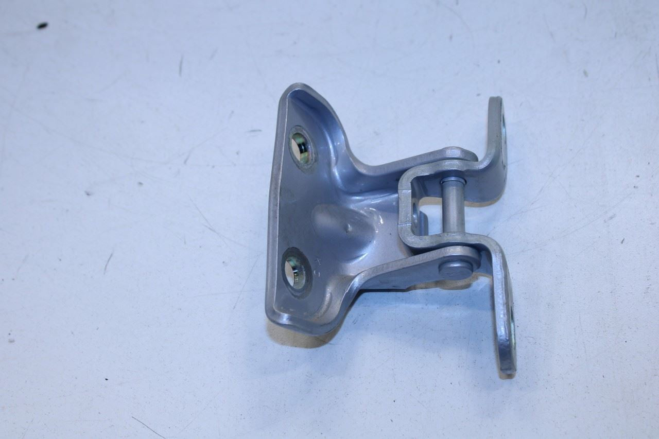 2020-2025 KIA Soul LX Rear Left Side Door Hinge Upper and Lower Pair 79410-D8000 - Alshned Auto Parts