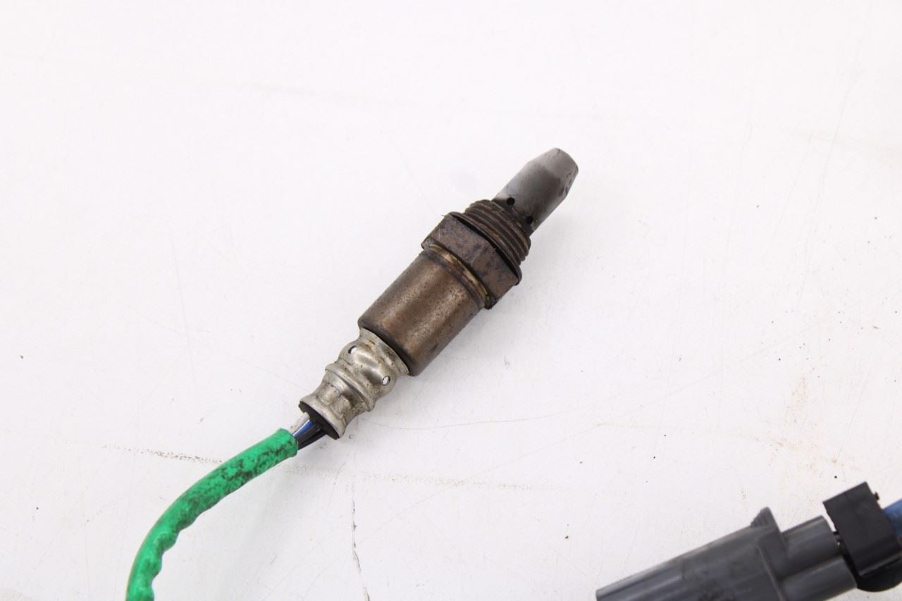 2010-2012 Land Rover Range Rover HSE 5.0L Front and Rear Oxygen Sensors LR0117102