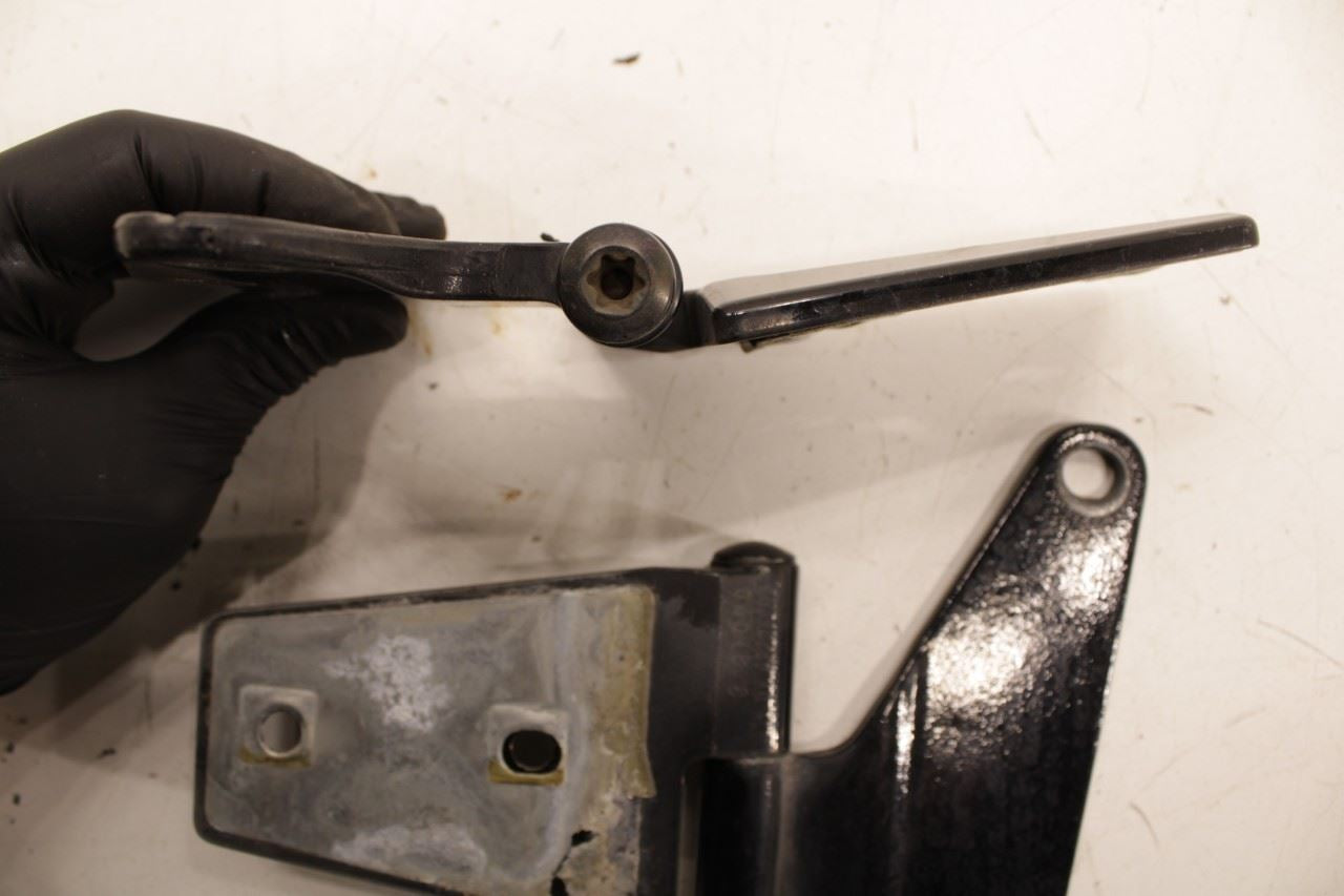 2007-18 Jeep Wrangler Sport 2dr Front Left Side Door Hinge Upper and Lower Pair - Alshned Auto Parts