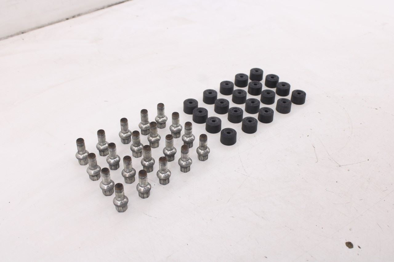 2018-2023 Volkswagen Atlas SE Wheel Lug Nut Bolt Set of 20 w/ Caps WHT002438 OEM3