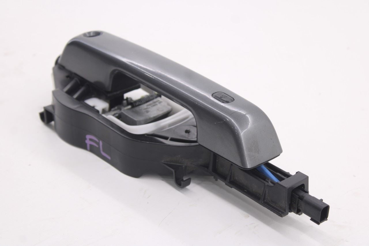 2021-26 Ford F150 XLT SuperCrew 5.0L Front Driver Left Side Door Exterior Handle4