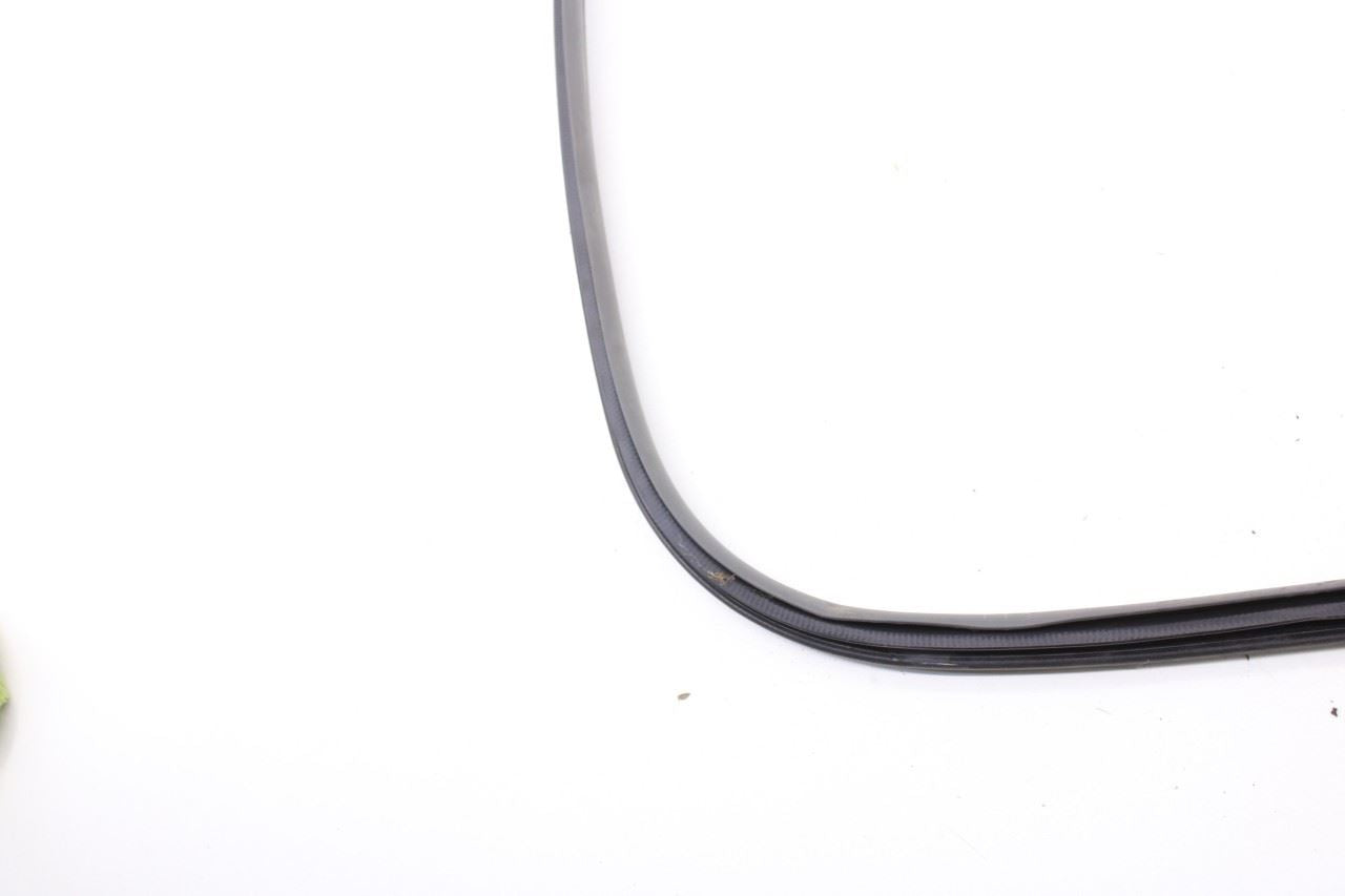 15-20 Toyota Sienna LE Front Right Side Door Weatherstrip On Body 62311-08020-B1 - Alshned Auto Parts
